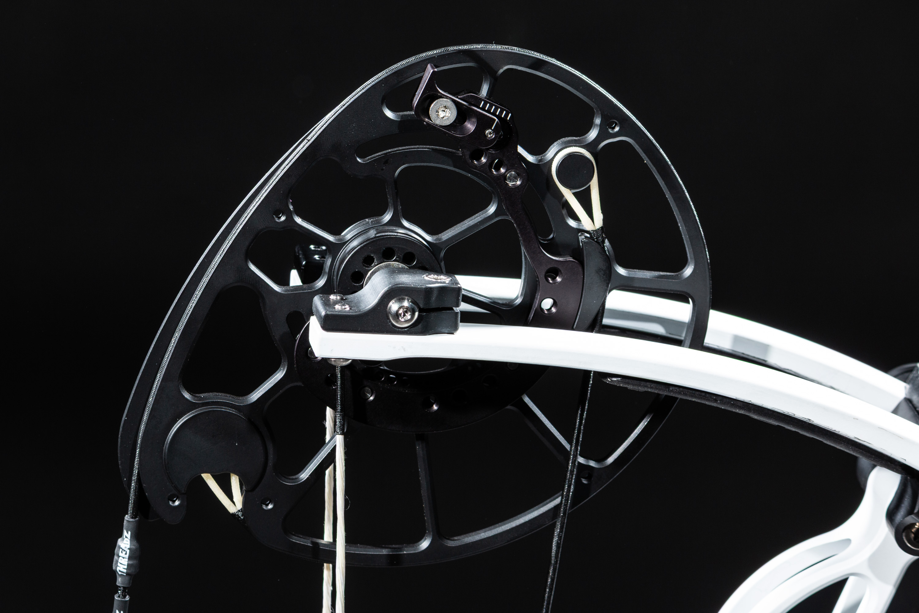 LAT limb adjustment blocks and cam — full view
